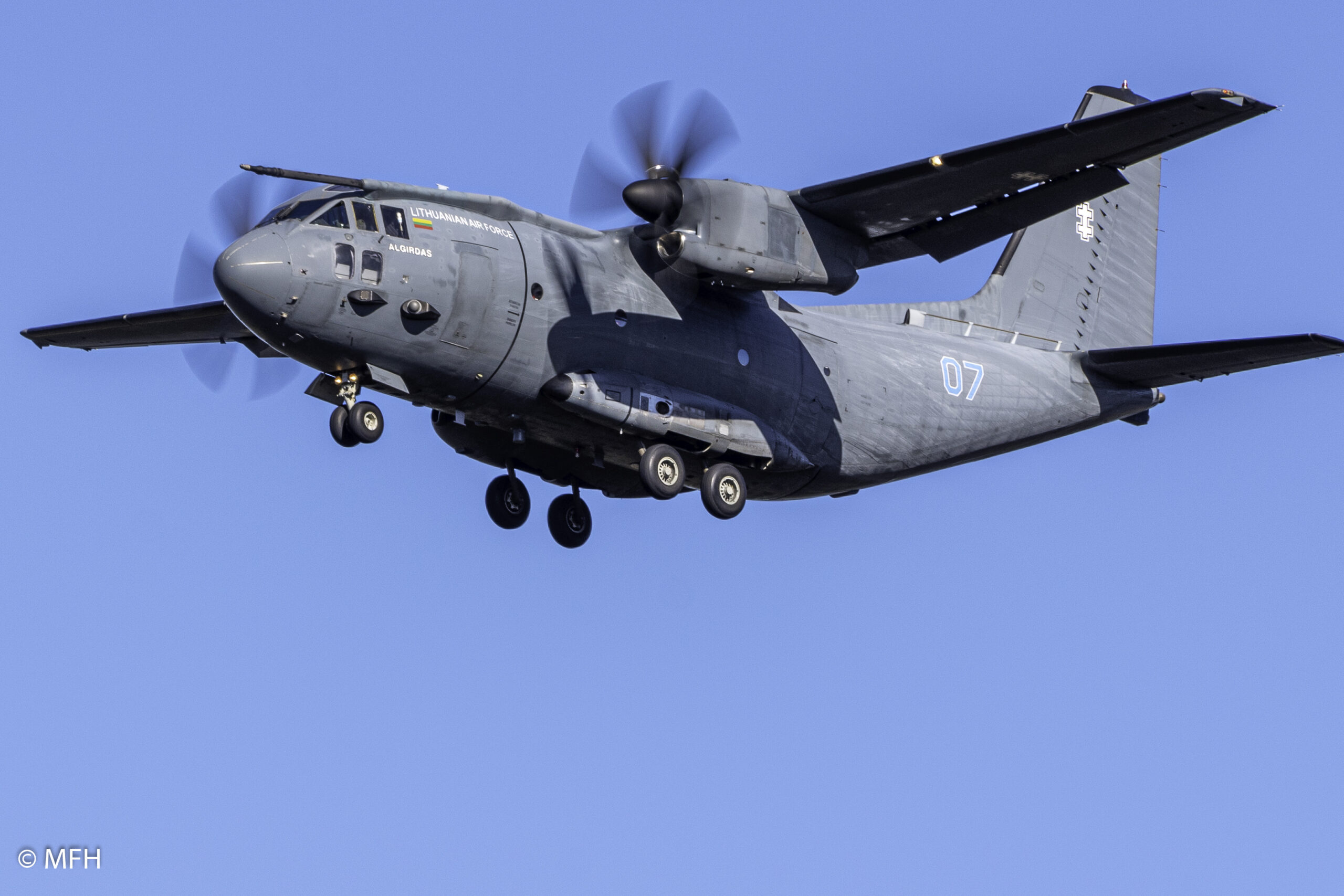 Fokker 50 - Avion